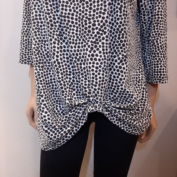 3/$20 In Every Story 3/4 Sleeve Top Womens Plus Size 0X Black White Dotted Twist - Picture 3 of 10